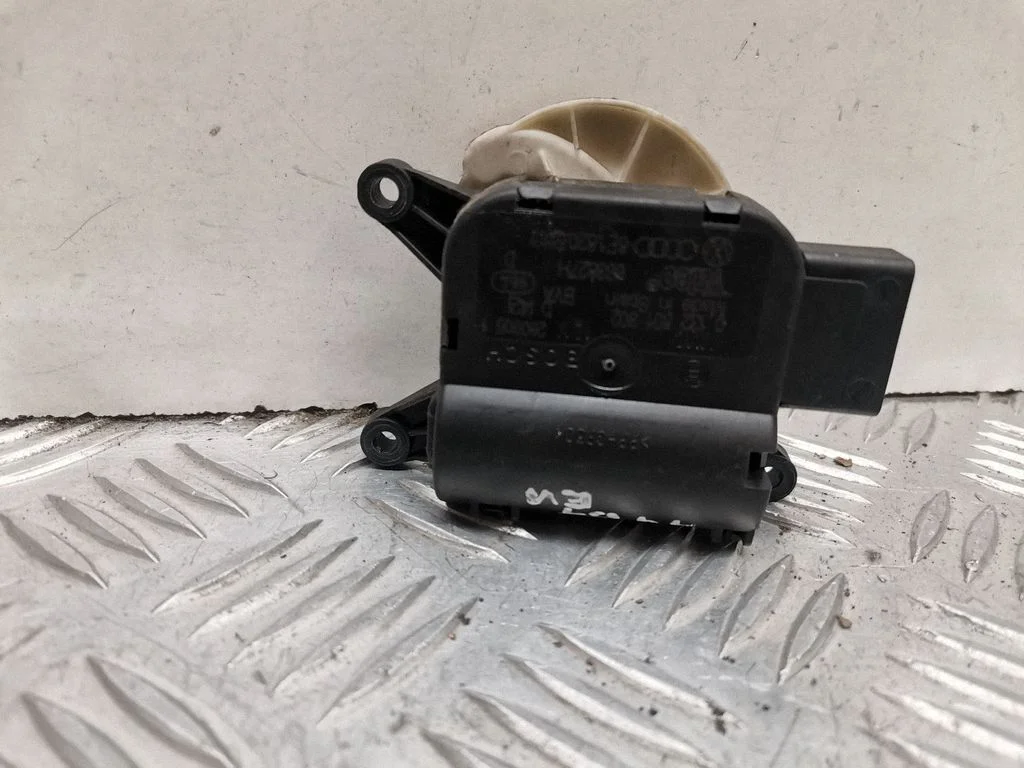 Air flap motor/actuator 0132801302