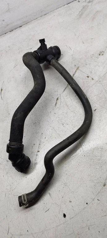Engine coolant pipe/hose 8e00121049ac