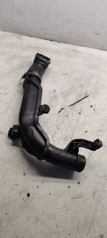 Intercooler hose/pipe 1k0145770ae