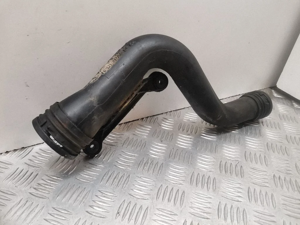Intercooler hose/pipe 1K0145762P