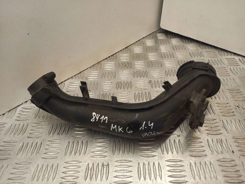 Intercooler hose/pipe 03C145673H