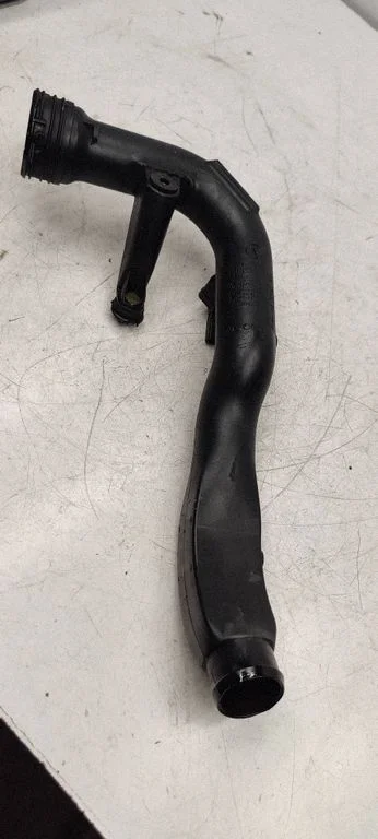 Intercooler hose/pipe 8E0145762C