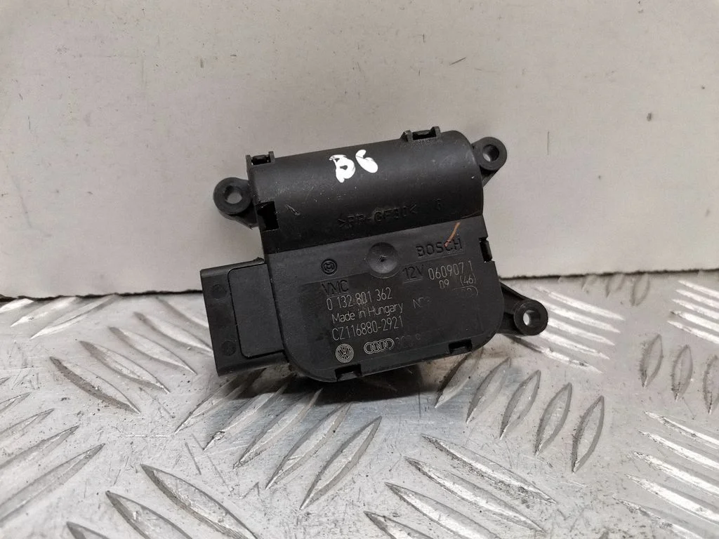 Gaisa aizvara motoriņš/aktuators 0132801362