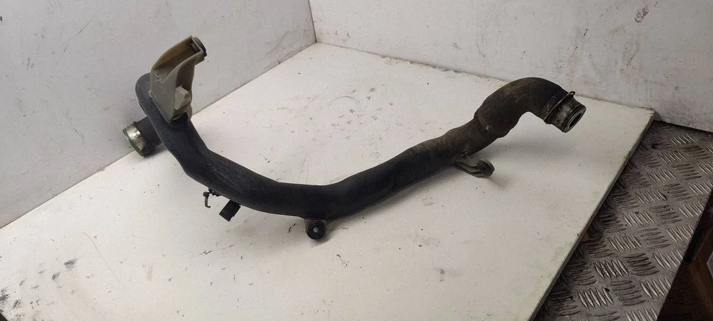 Intercooler hose/pipe 3C0145840H