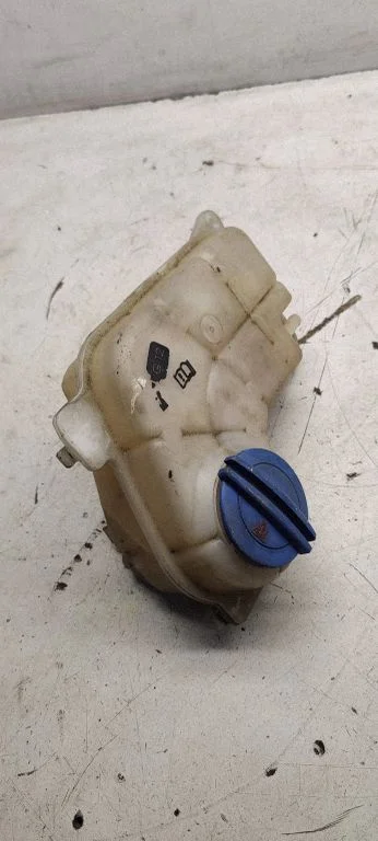 Coolant expansion tank/reservoir 8e0121403