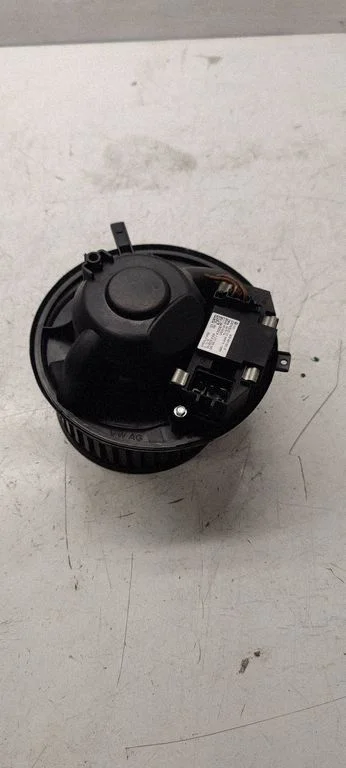 Heater fan/blower 1K1820015D