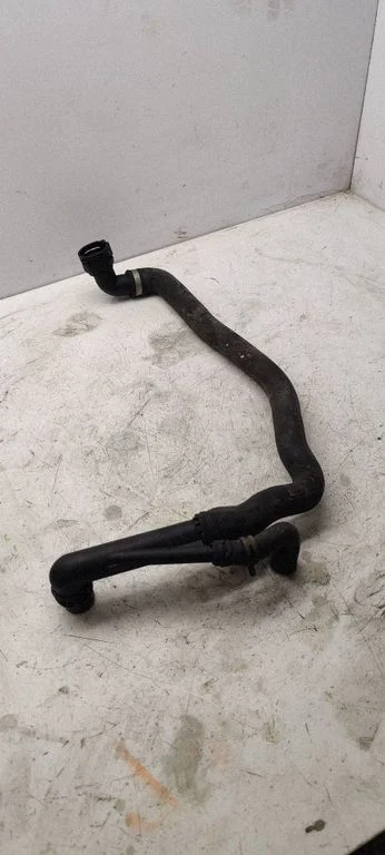 Engine coolant pipe/hose 5Q0121619B