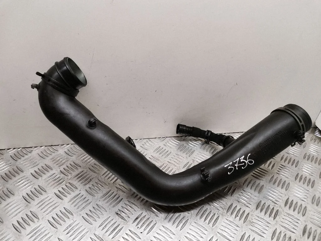 Intercooler hose/pipe 1K0129654AD