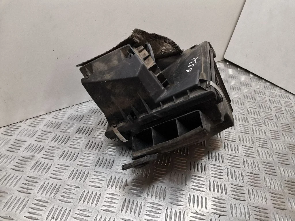 Air filter box 521602