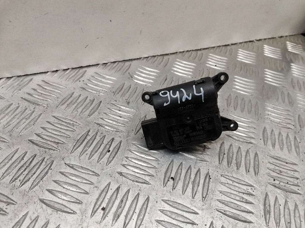 Air flap motor/actuator 0132801305