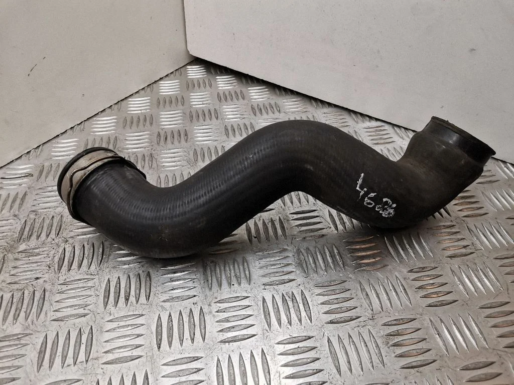 Intercooler hose/pipe 8E0145745B