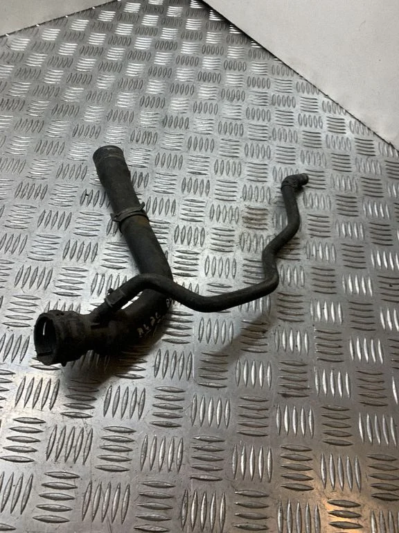 Engine coolant pipe/hose 8E0121101