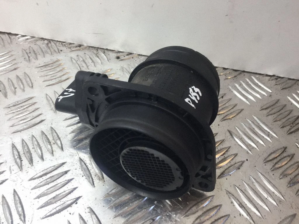 Mass air flow meter 038906461B