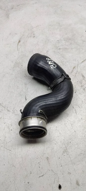 Intercooler hose/pipe