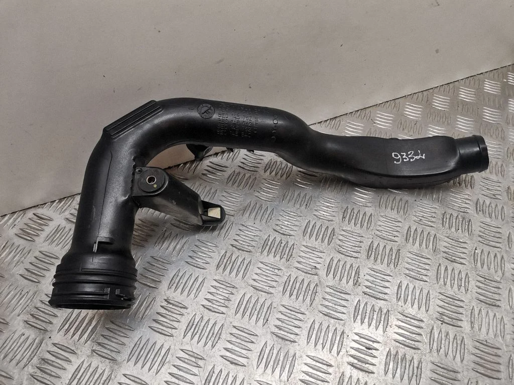 Intercooler hose/pipe 3B0145762C