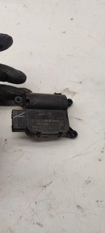 Air flap motor/actuator 1K1907511C