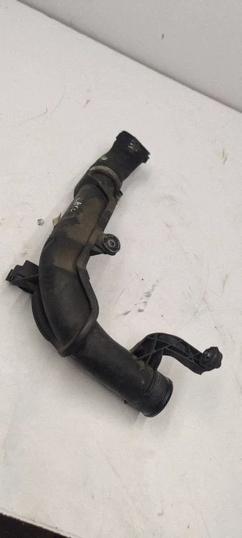 Intercooler hose/pipe 1K0145770AE