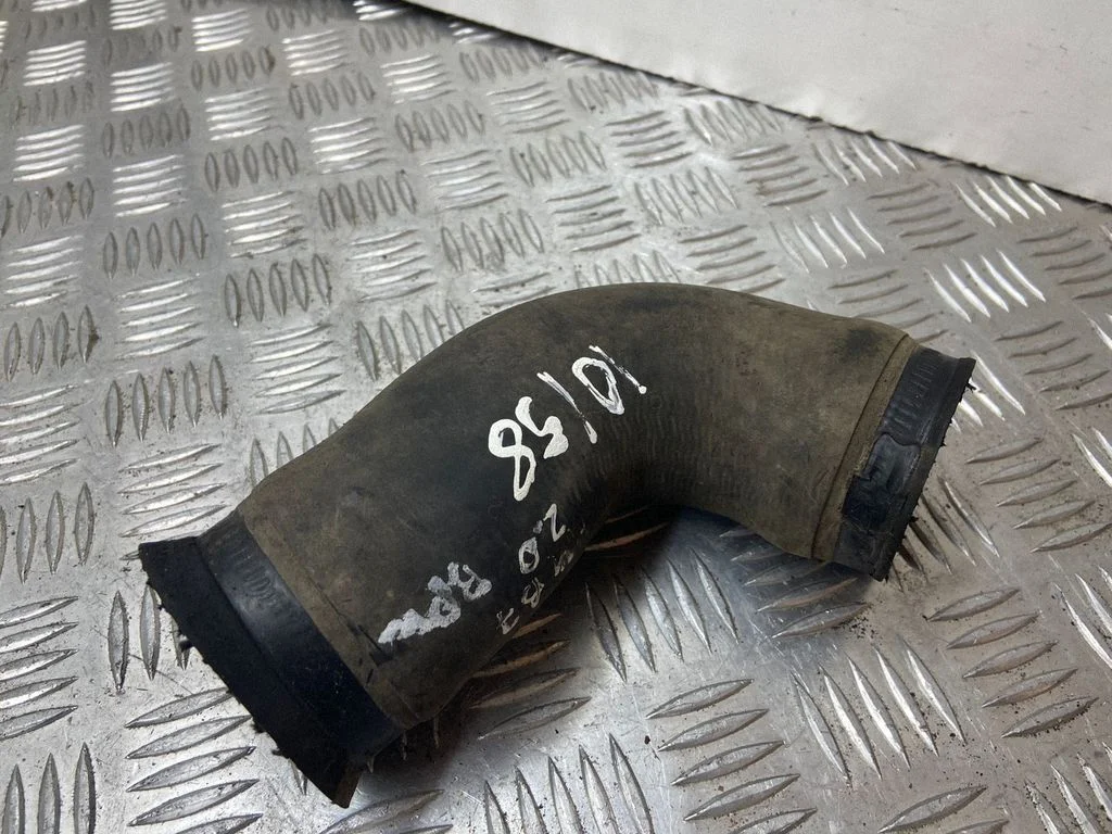 Intercooler hose/pipe