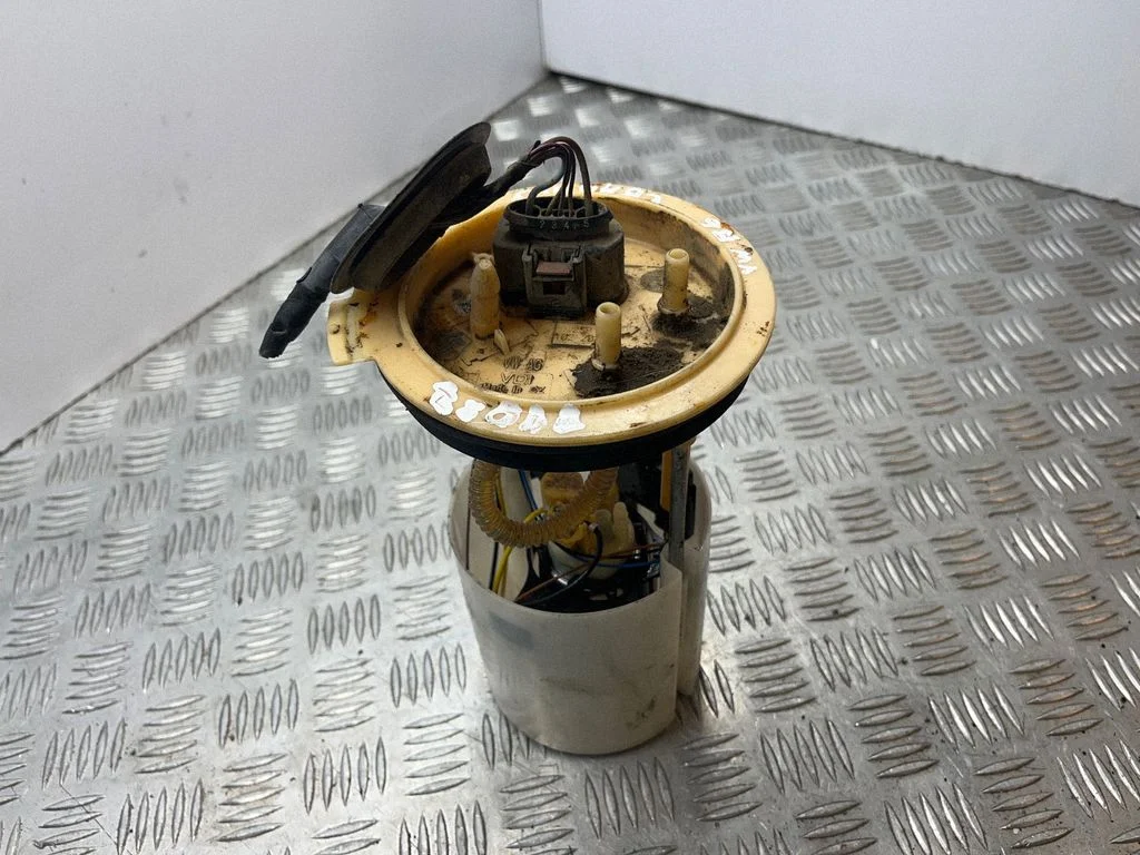 In-tank fuel pump – Volkswagen Passat B6 (2005-2010)