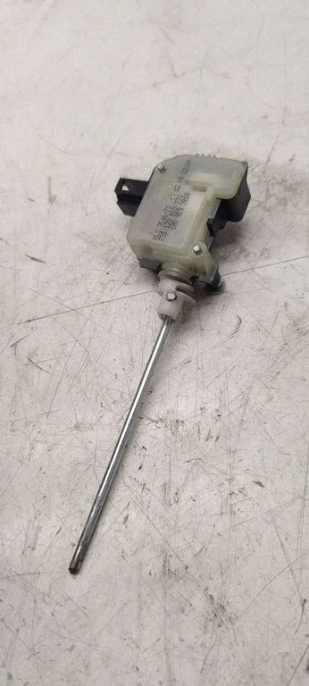 Fuel tank cap lock 1Z0810773