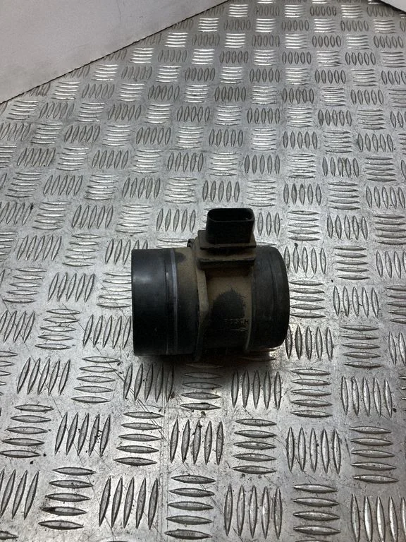 Mass air flow meter – Volkswagen Passat B6 (2005-2010)