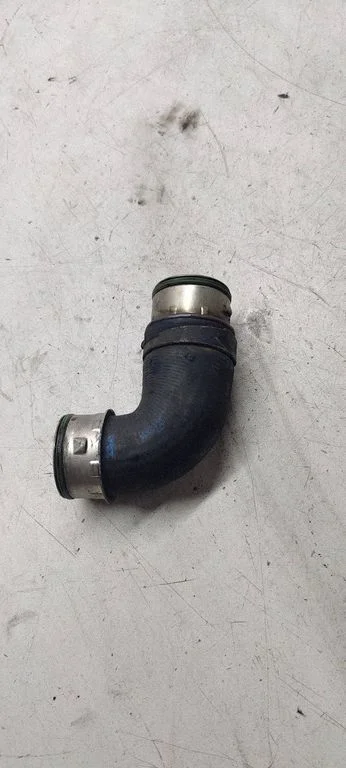Intercooler hose/pipe 038131111B