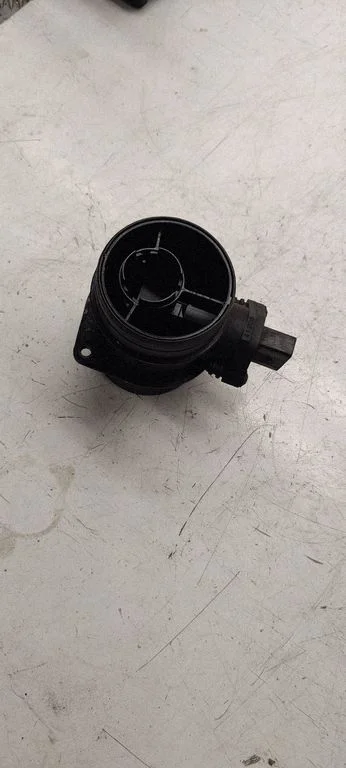 Mass air flow meter 074906461B