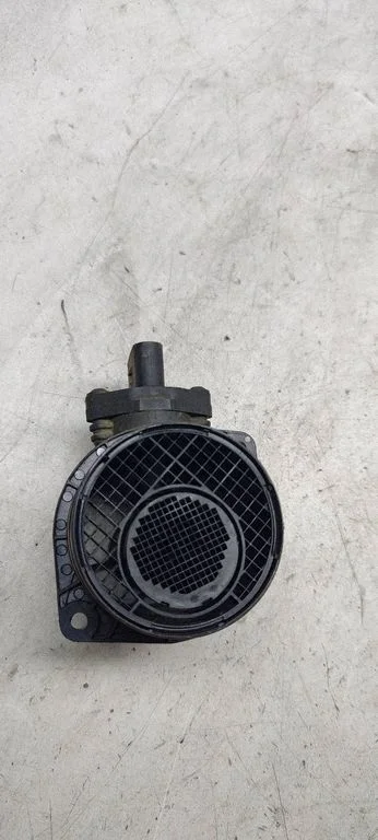 Mass air flow meter 074906461B