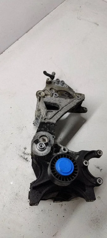 Generator/alternator bracket – Audi A4 Allroad B8 (2008-2016)