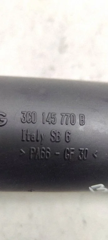 Intercooler hose/pipe 3C0145770B