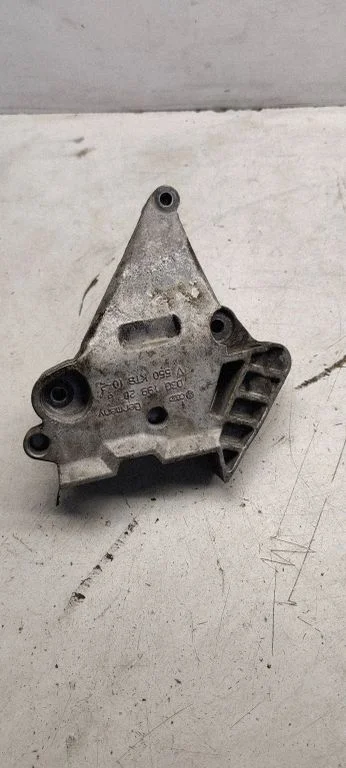 Mootori kinnituskronstein – Skoda Octavia Mk2 (1Z) (2004-2013)