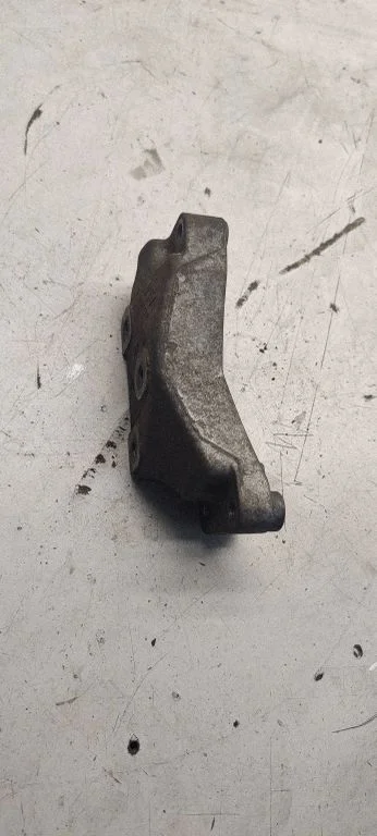 Engine mounting bracket 1k0199117