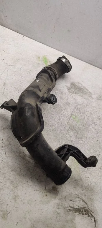 Intercooler hose/pipe 1K0145762HS