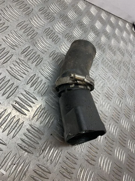 Turbo air intake inlet pipe/hose – Volkswagen Golf Plus (2005-2013)