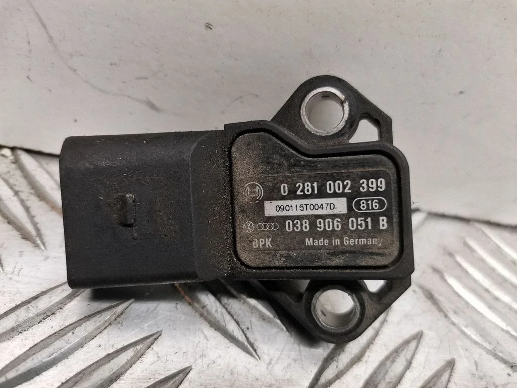 Air pressure sensor – Skoda Octavia Mk2 (1Z) (2004-2013)