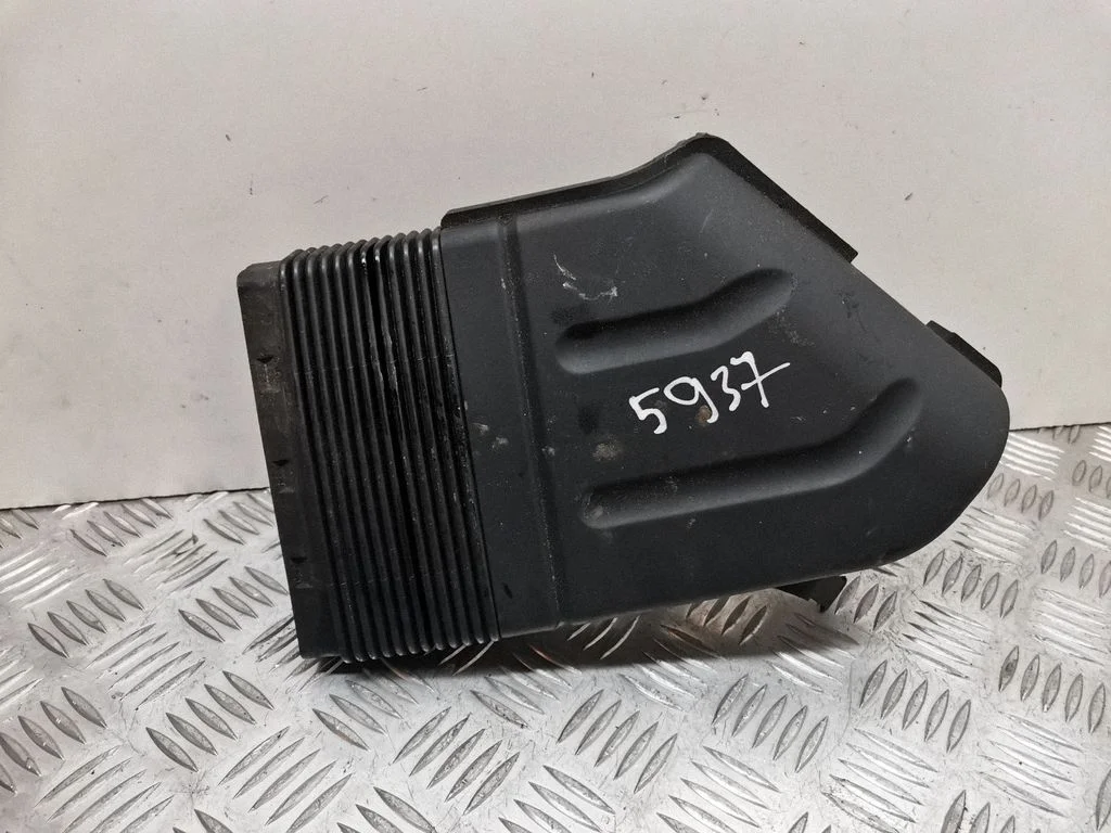 Õhuvõtukanali osa (-d) 8E0129617D