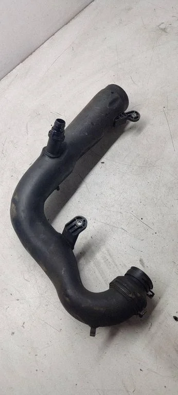 Air intake hose/pipe 1k0129654aj