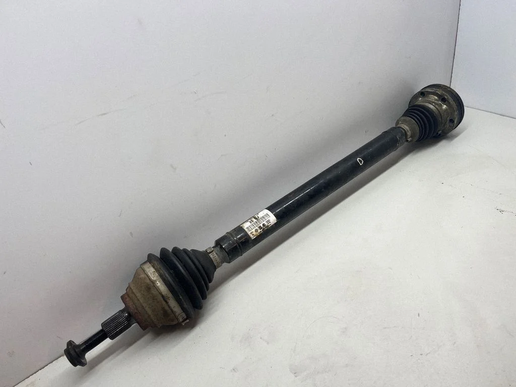 Front driveshaft – Volkswagen Passat B6 (2005-2010)