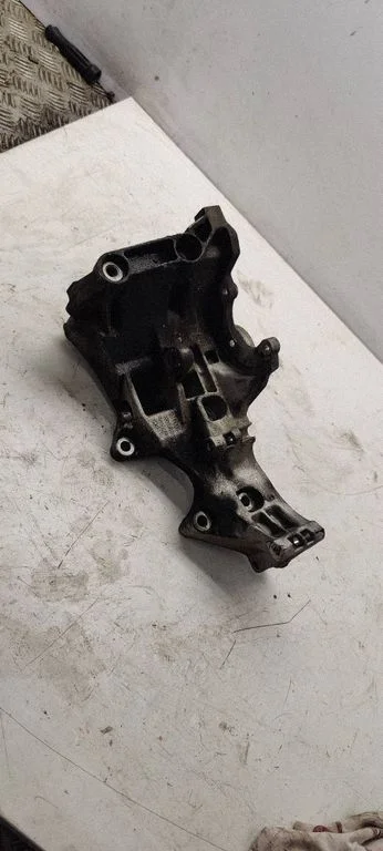 Generator/alternator bracket 03G903143D