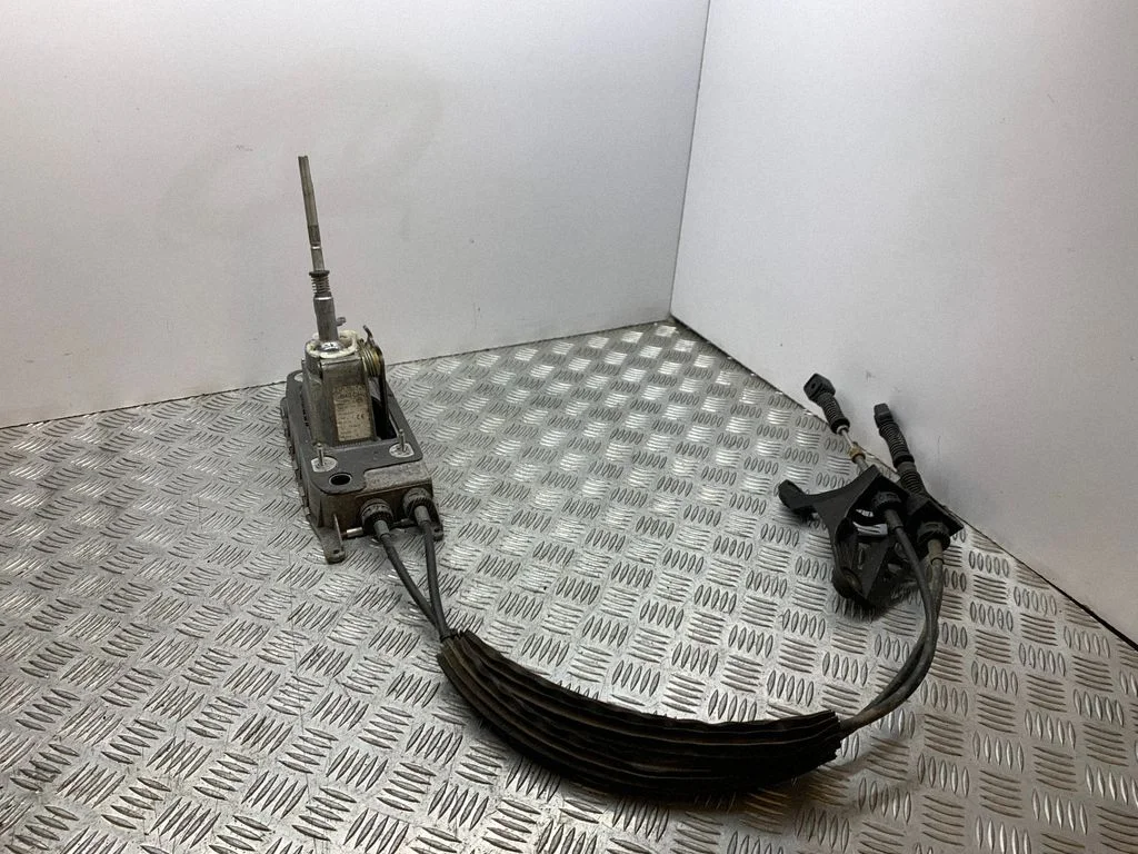 Mechanizm zmiany biegów (kulisa) 1K0711091A