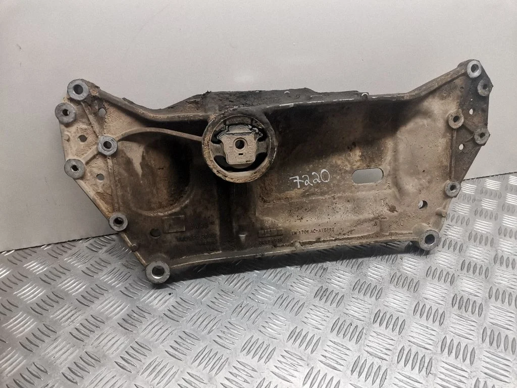 Belka przednia (sanki) 1K0199369G