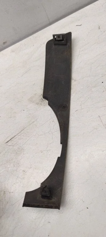 Kratka / ramka halogenu – Audi A4 S4 B7 8E 8H (2005-2008)