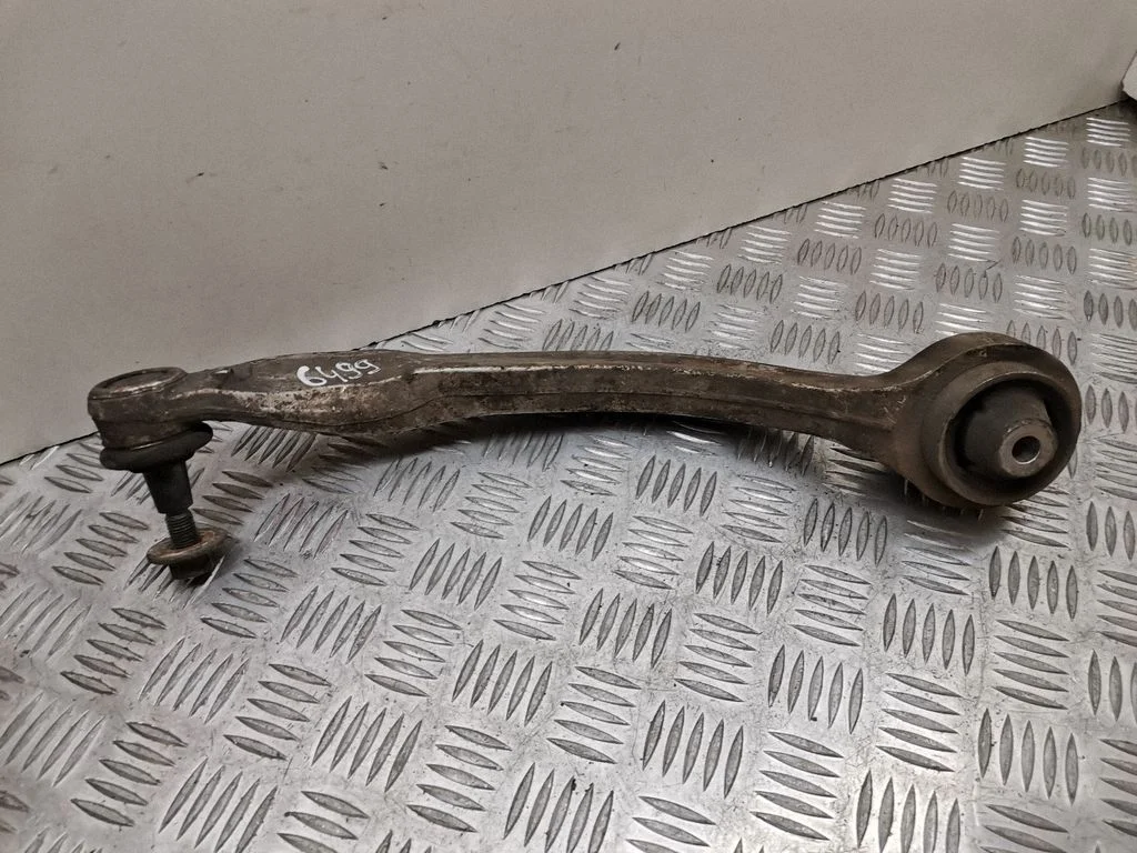 Front lower control arm/wishbone K180015