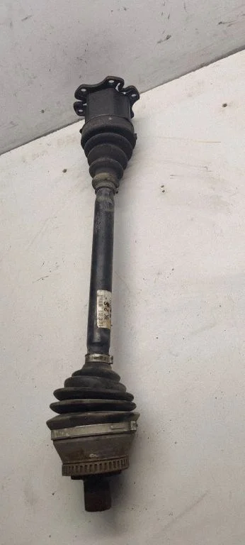 Eesmine pooltelg – Audi A4 S4 B6 8E 8H (2001-2005)