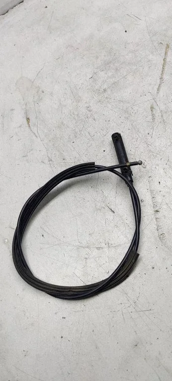 Engine bonnet/hood lock release cable 3c1823535