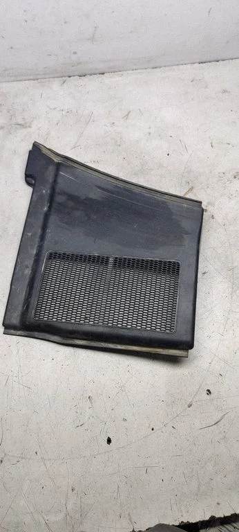 Wiper trim 8E1819447A
