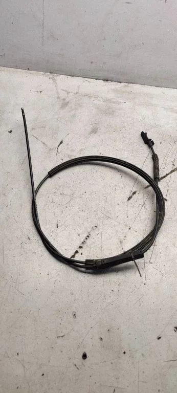 Engine bonnet/hood lock release cable 5m0823535