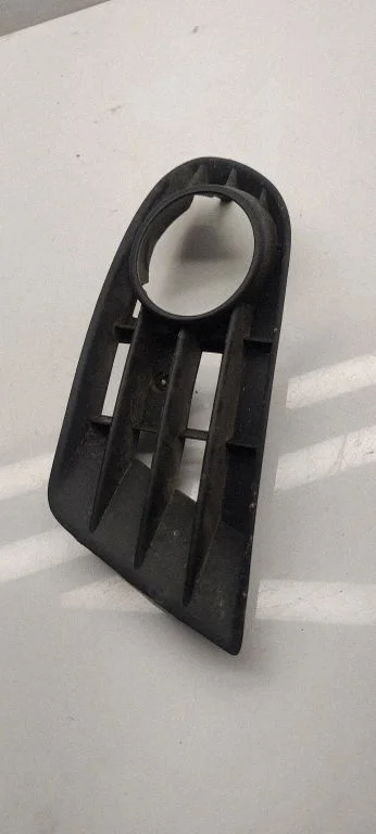 Kratka / ramka halogenu 9903001