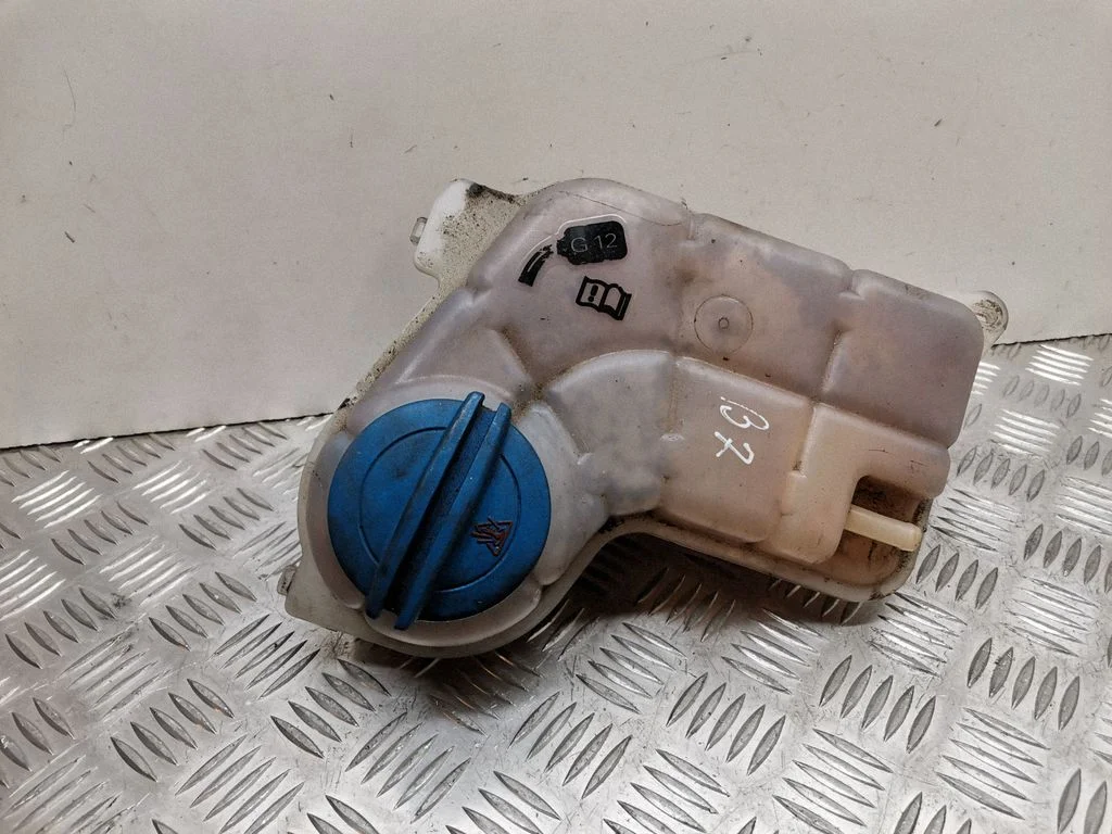Coolant expansion tank/reservoir 8E0121403