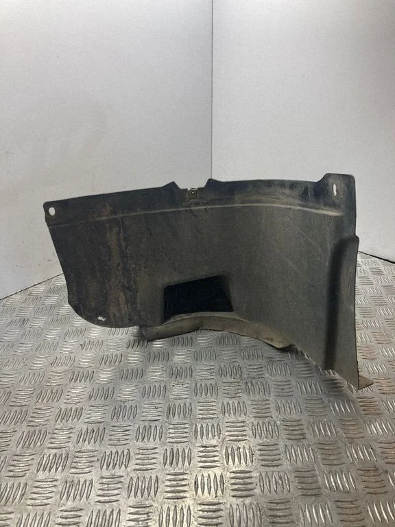 Front wheel arch liner splash guards 3C0805911